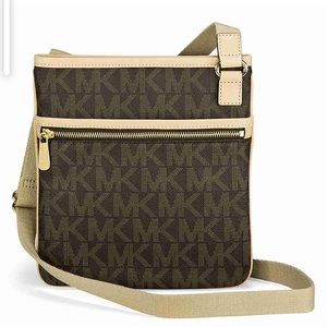 MICHAEL KORS CROSSBODY